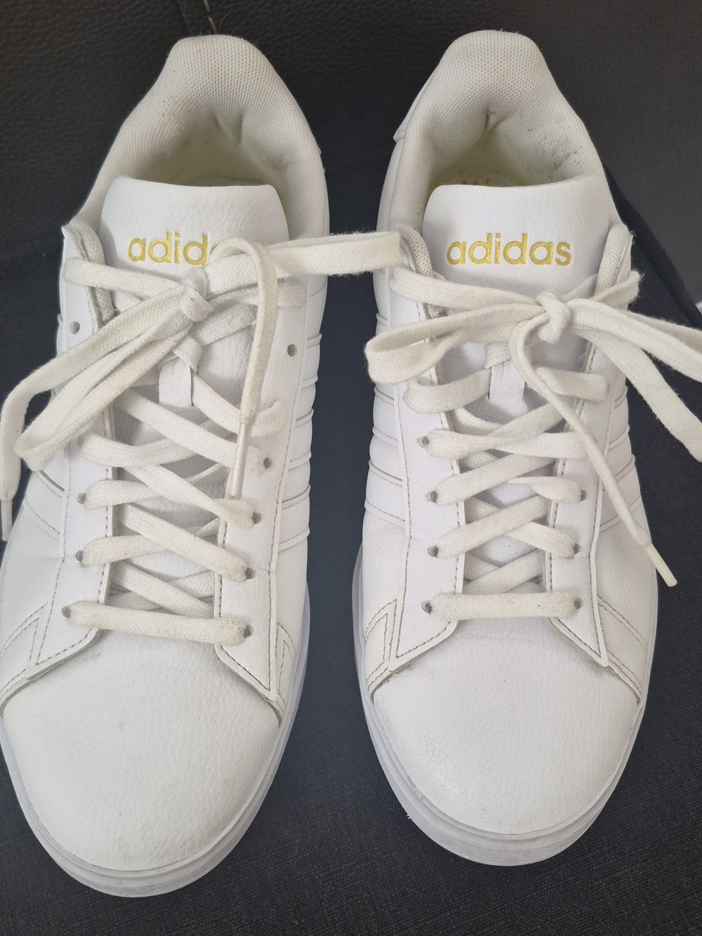 Adidas Womens Classic Gold logo